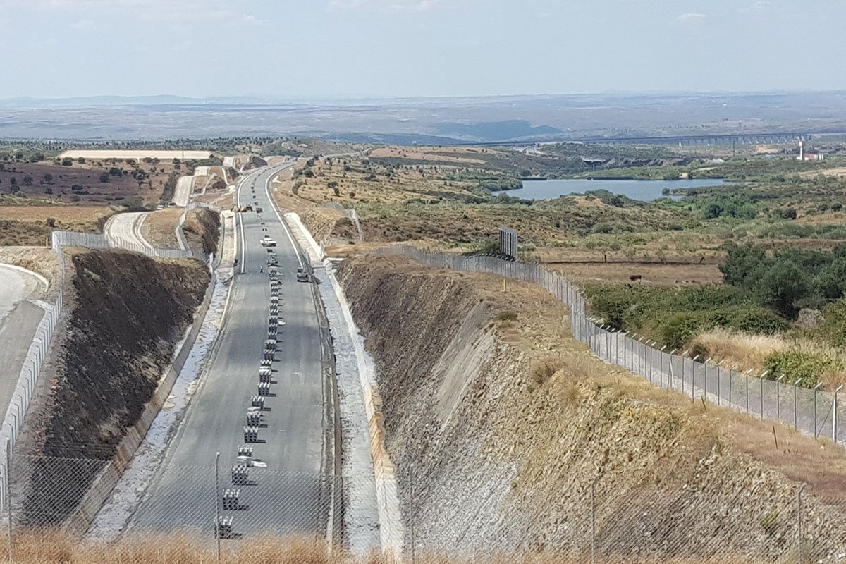 Distribución de prefabricados para obra ferroviaria